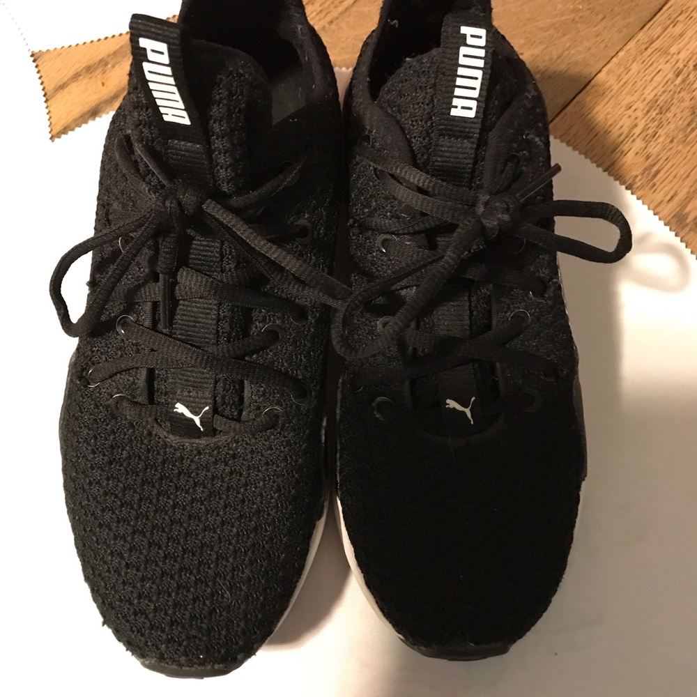 Puma woman shoes(7.5)